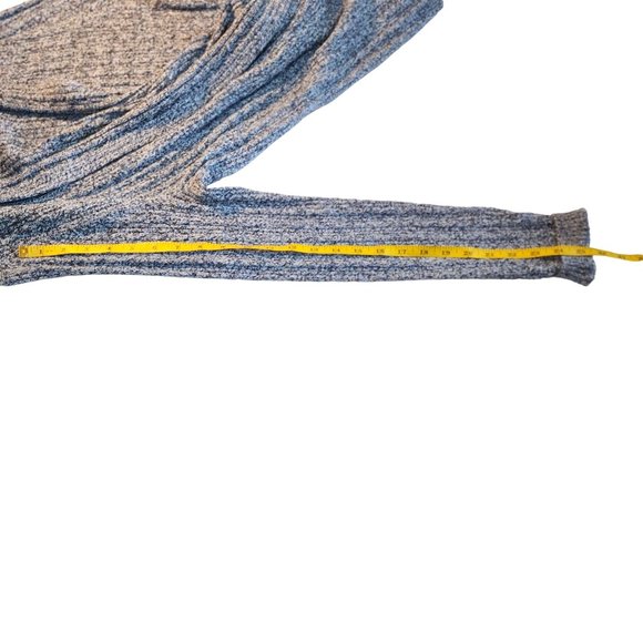 Kim Rogers Blue with White Open Front  Cable Knit Relaxed Fit Cardigan. Size Lar - Picture 8 of 13